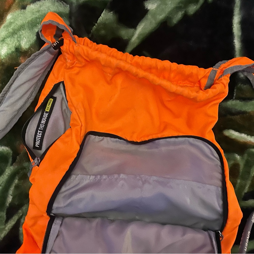 Under armor string backpack